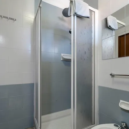 Moretto 10 - Con Piscina E Wifi 시르미오네